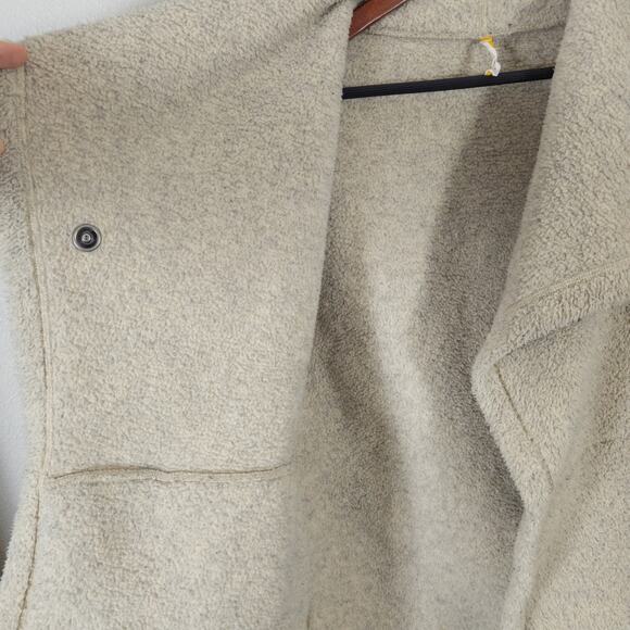 Lucy Faux Shearling Vest Gray Asymmetrical Open Front Size XL Minimalist - Picture 5 of 10